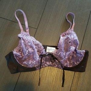 👜Sale👜 3 for $21 Purple lace bra 36B
